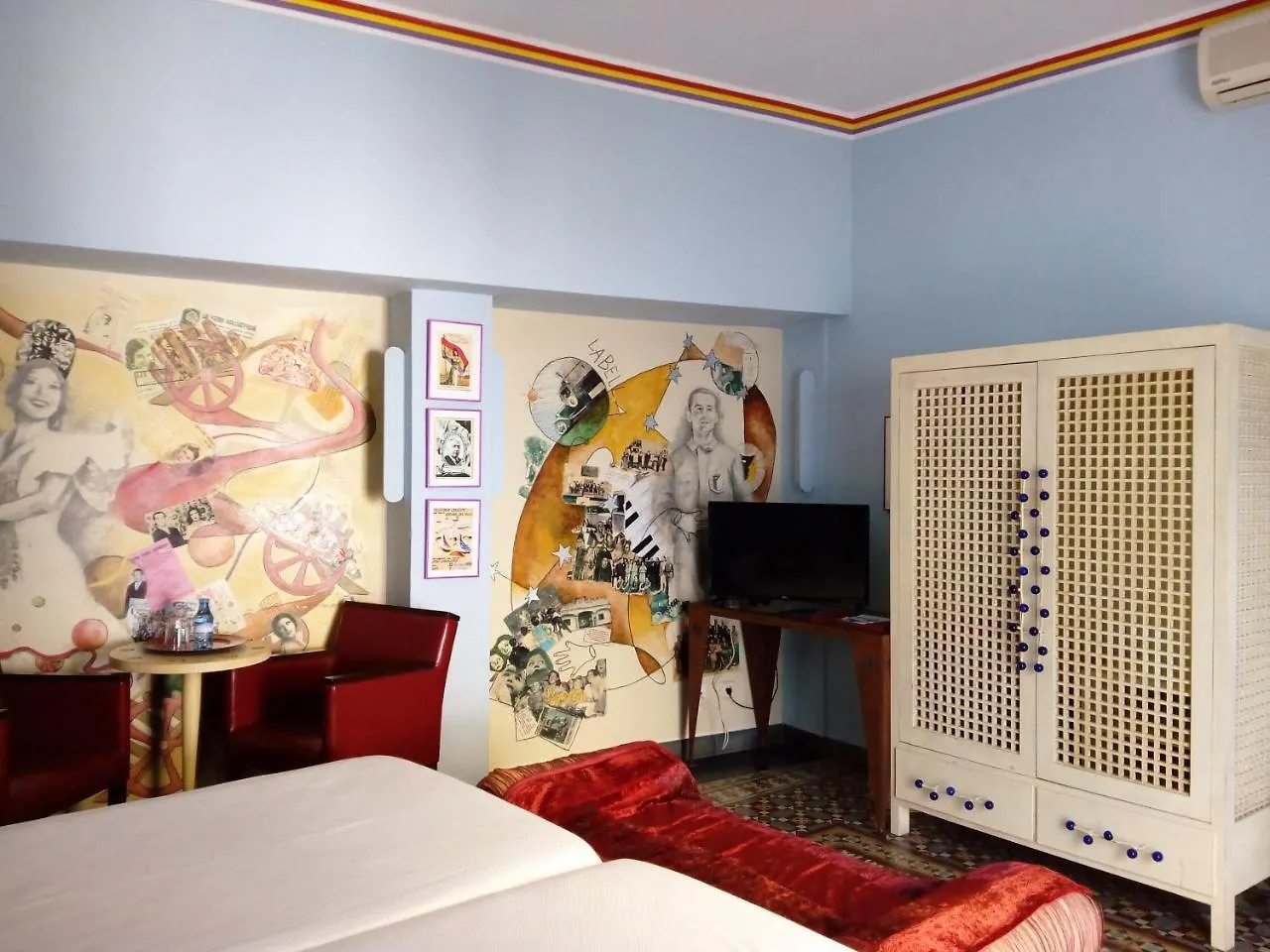 Hotel Utopia Benalup-Casas Viejas 4*,  Spain